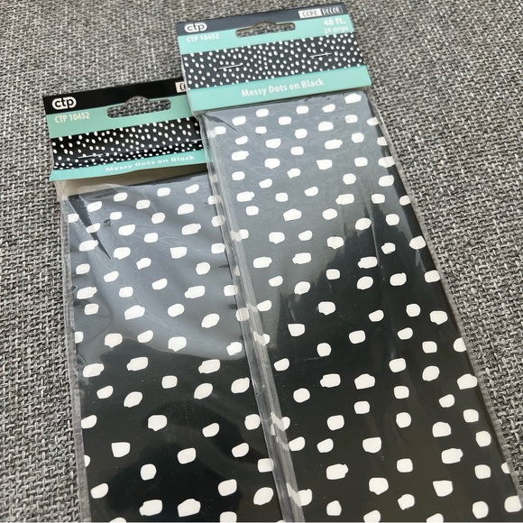 NWT Bulletin Board Boarders Messy Dots on Black - Picture 2 of 6